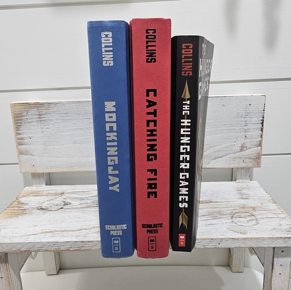 Hunger games Trilogy - Picture 3 of 6